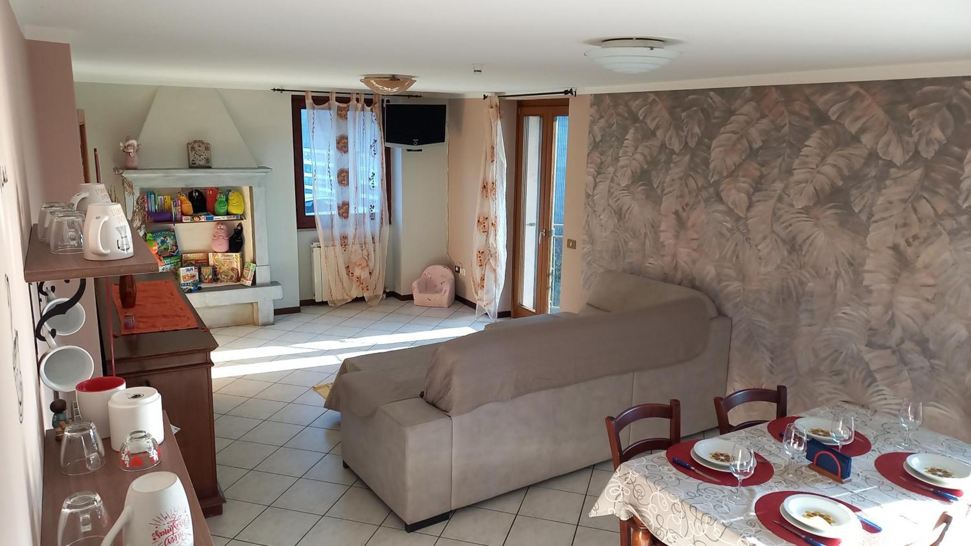 Casa Felice Holiday home Costa Volpino